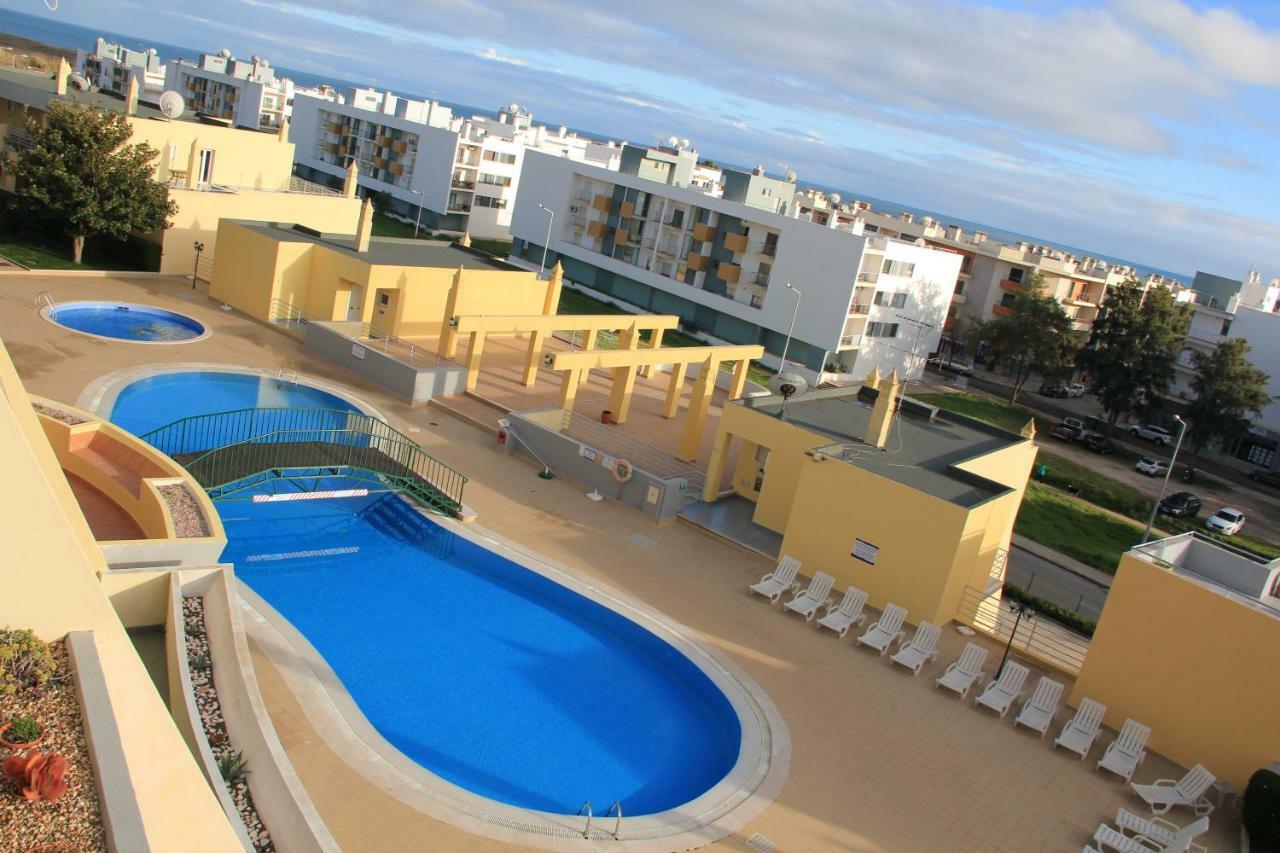 Rua Coronel Cardeira Da Silva Apartment ลากอส ภายนอก รูปภาพ